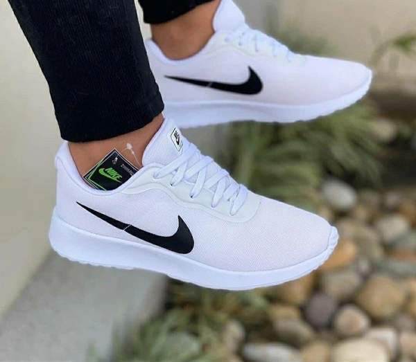 Name : NIKE SPORTS SHOES - NO COD  Product Details :Brand - NIKE*SPORTS SHOES* ALL SIZE AVAILABLE 6-7-8-9-10GOOD QUALITY *Free shipping*MEN'S FOOTWEAR : SPORTS SHOES