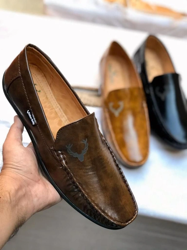Name : Allen Solly Loafers SIZE :  UK-6, UK-7, UK-8, UK-9, UK-10  Product Details :*Brand -ALLEN SOLLY* *LOAFERS*  ALL SIZES AVAILABLE 6-7-8-9-10 GOOD QUALITY Free shipping*BEAWARE OF PHOTO THEFTSMEN'S FOOTWEAR : SPORTS SHOESSIZE : UK-6, UK-7, UK-8, UK-9, UK-10