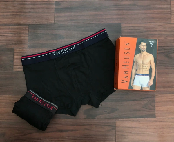 *Very Very Premium Quality*🥰🥰🥰🥰🥰🥰*BRAND -Van Heusen**PLAIN UNDERWEARS**Fabric - 100% Cotton**Fully Stretchable**Colours 3**SIZE- M(80-85 Cm)**L- (90-95 Cm)**XL -(100-105 Cm)**HIGH QUALITY**Quality Guaranted*✔✔*1 Box Pack of 3 Underwears** Ship Free*Full StockTake open ordersSee video for Quality chk