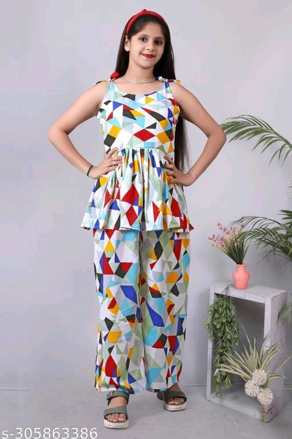 Kachhot Clothing Sets For GirlTop Fabric: CrepeBottom Fabric: CrepeSleeve Length: Shoulder StrapsTop Pattern: SolidBottom Pattern: SolidNet Quantity (N): SingleSizes:4-5 Years, 5-6 Years, 6-7 Years, 7-8 Years, 8-9 Years, 9-10 Years, 10-11 Years, 11-12 Years, 12-13 Years, 13-14 Years, 14-15 Years, 15-16 YearsCountry of Origin: India