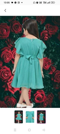Princess Stylus Green Party Frock.Fabric: Cotton LinenSleeve Length: Short SleevesPattern: SolidNet Quantity (N): SingleSizes:12-18 Months, 18-24 Months, 1-2 Years, 2-3 Years, 3-4 Years, 4-5 Years, 5-6 Years, 6-7 Years, 7-8 Years, 8-9 Years, 9-10 Years, 10-11 Years, 11-12 YearsCountry of Origin: India
