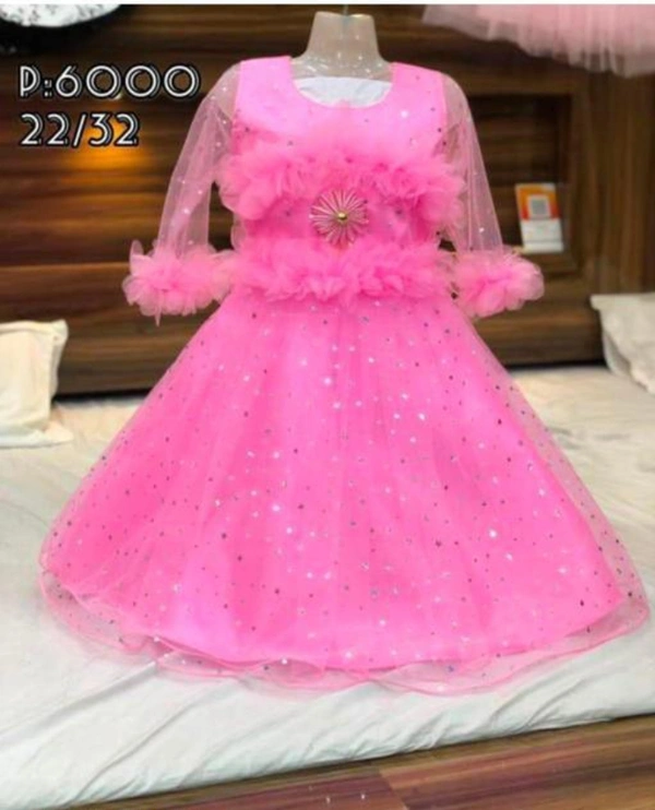 Beautiful Girls Frocks & Dress Fabric: NetSleeve Length: Three-Quarter SleevesPattern: SolidNet Quantity (N): SingleSizes:18-24 Months, 2-3 Years, 3-4 Years, 4-5 Years, 5-6 Years, 6-7 Years, 7-8 Years, 8-9 Years, 9-10 YearsGood Quality Lower Price Easy Was Country of Origin: India
