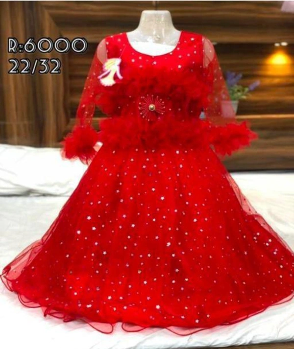 Beautiful Girls Frocks & Dress Fabric: NetSleeve Length: Three-Quarter SleevesPattern: SolidNet Quantity (N): SingleSizes:18-24 Months, 2-3 Years, 3-4 Years, 4-5 Years, 5-6 Years, 6-7 Years, 7-8 Years, 8-9 Years, 9-10 YearsGood Quality Lower Price Easy Was Country of Origin: India