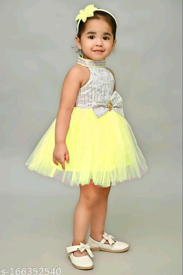 Westren Tie  Frocks & Dresses For Baby GirlsFabric: NetSleeve Length: SleevelessPattern: EmbellishedNet Quantity (N): SingleSizes:0-3 Months, 3-6 Months, 6-9 Months, 6-12 Months, 9-12 Months, 12-18 Months, 18-24 Months, 0-1 Years, 1-2 Years, 2-3 YearsCountry of Origin: India