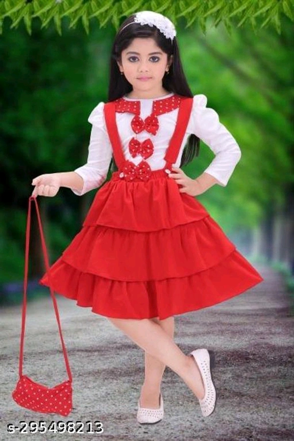 Modern Kids Western Dress WhiteFabric: NetSleeve Length: SleevelessPattern: EmbroideredNet Quantity (N): SingleSizes:6-12 Months (Length Size: 20 in) 12-18 Months (Length Size: 21 in) 18-24 Months (Length Size: 22 in) 2-3 Years (Length Size: 23 in) Kalpana Collection presents a beautiful White coloured frock. Suitable for western and party wear.Country of Origi