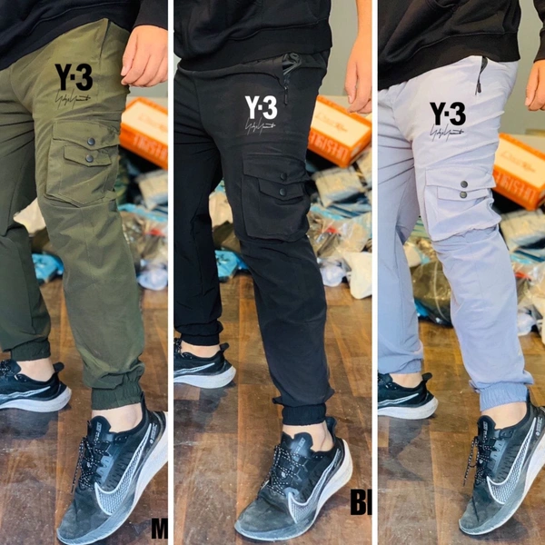 *Super Premium Quality ADIDAS Designer Jogger article**Brand - ADIDAS* *8 Pockets Designer Trackpant* showroom ARTICLE 🔥🔥🔥🔥*Lycra 4 by 4 Fabric Comfortable 👌🏻**Very Premium Quality* *10A Quality**check Size-M28-30,L32,XL34,XXL36*Colours- *Black, Grey & Mehandi*Free Ship ☺️* Both Side Pocket  with bottom grip *Quality  Fully Guaranteed 💯*full stock available take open Orders