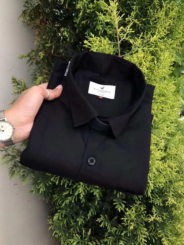 *Premium. Quality Plain 100% Cotton Blackberrys Shirt Artical**BRAND:- BLACKBERRYS**Latest Showroom Article**Premium Quality Shirts**Very Soft & Comfort Feel**4 Colours**Full Sleeves*Size : *M38 L40 XL42 XXL44**Price : 💫 **Shipping Free ✌**Full Stock**350 Pcs Available in stock**See Video For Quality*Best Quality Guranteed