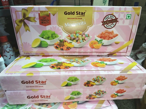Gold Star Moments Premium Candy Gift Box