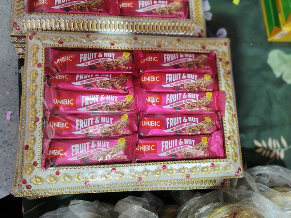 Unibic Fruit & Nut Gift Tray 