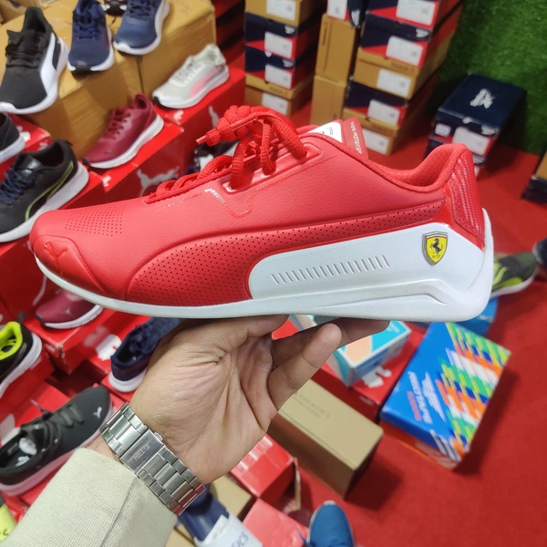 PUMA SF Drift Cat 8 Unisex Shoes - UK 8, Red