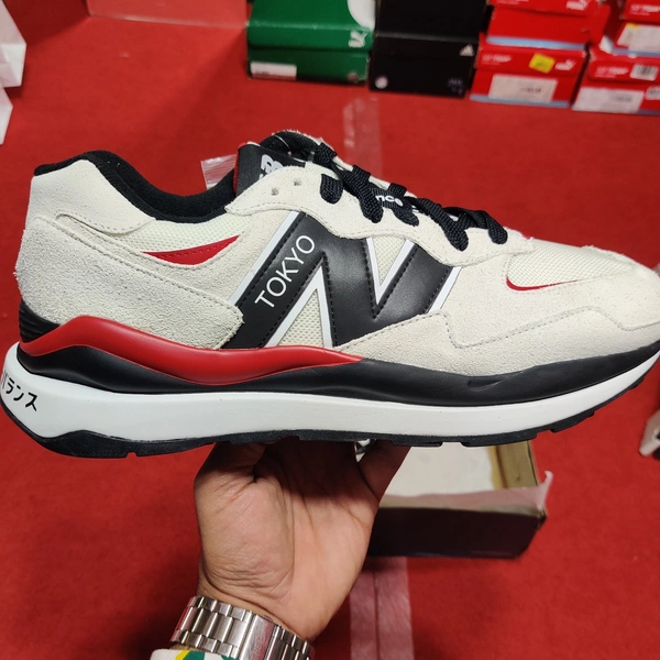New Balance TWIN CITY 57/40 'WHITE' - White, UK 8