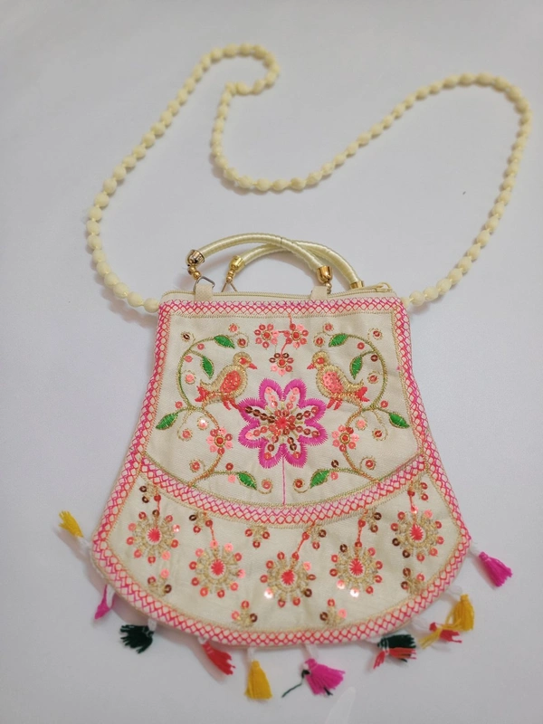 WOMEN HAND BAG