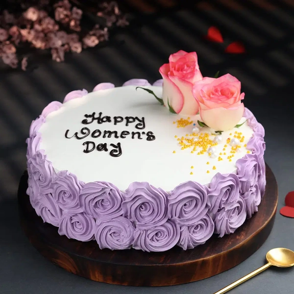 Blooming Women Day Strawberry Cake - 1 Kg