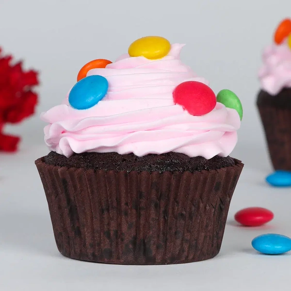 Strawberry Cream Cupcake - 6 Pcs