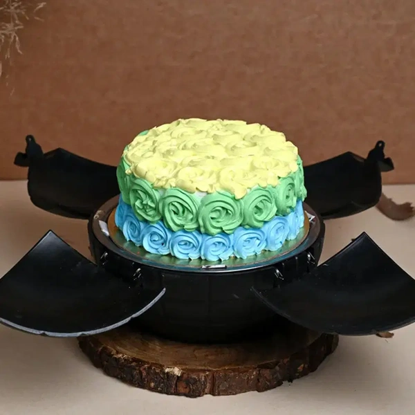 Vanilla Cream Swirls Bomb Cake - 500 Gm