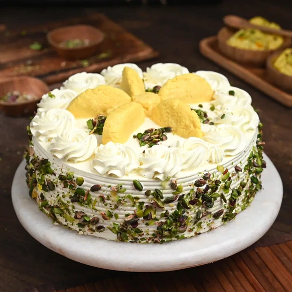 Rasmalai Pista Whipped Cream Cake - 1.5 Kg