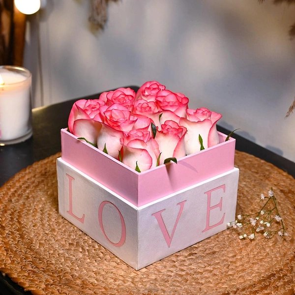 9 Pink Roses In Box