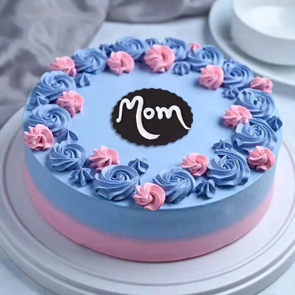 Strawberry Cream Cake For Mom - 2 Kg