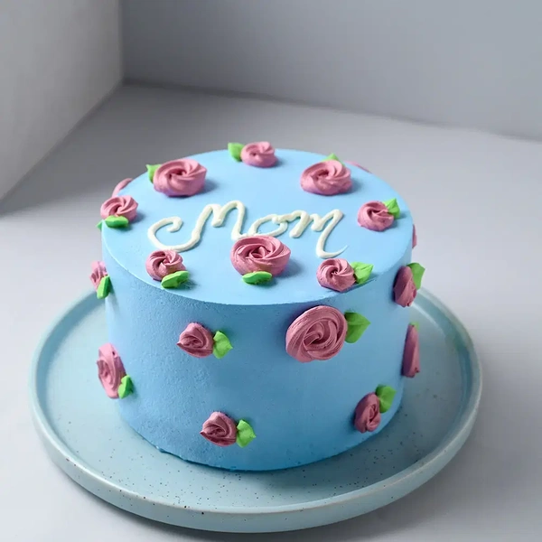 Moms Blue Floral Cake - 1.5 Kg