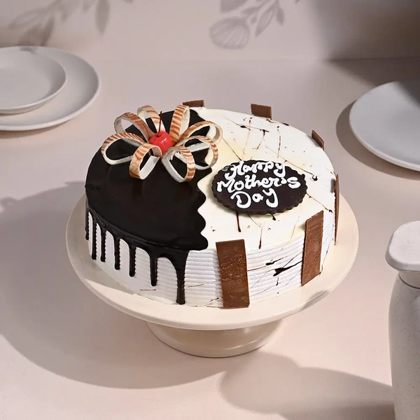 Heavenly Vanilla Choco Cake For Mom - 1 Kg