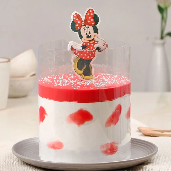 Minnie Mouse Strawberry Pull Me Up Cake - 1.5 Kg