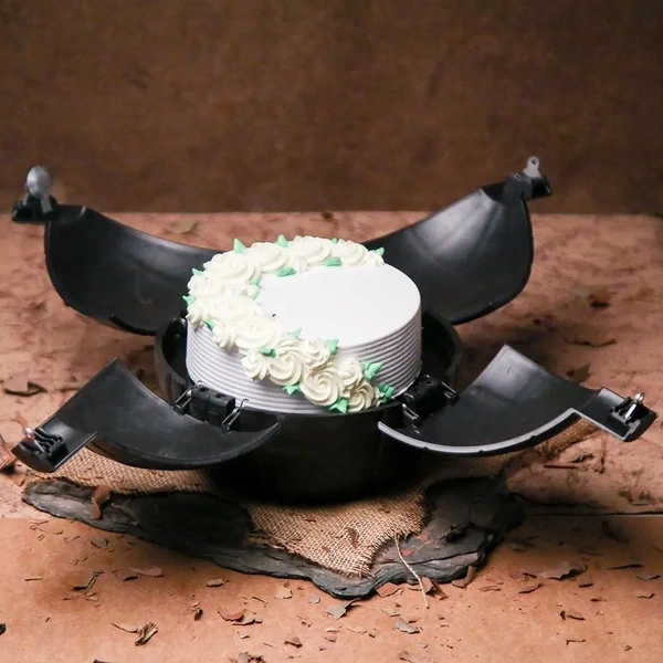 Pineapple Cream Bomb Cake - 500 Gm
