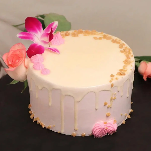 Floral Butterscotch Crunch Drip Cake - 2 Kg