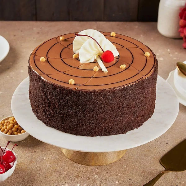 Rich Butterscotch Crunch Cake - 500 Gm