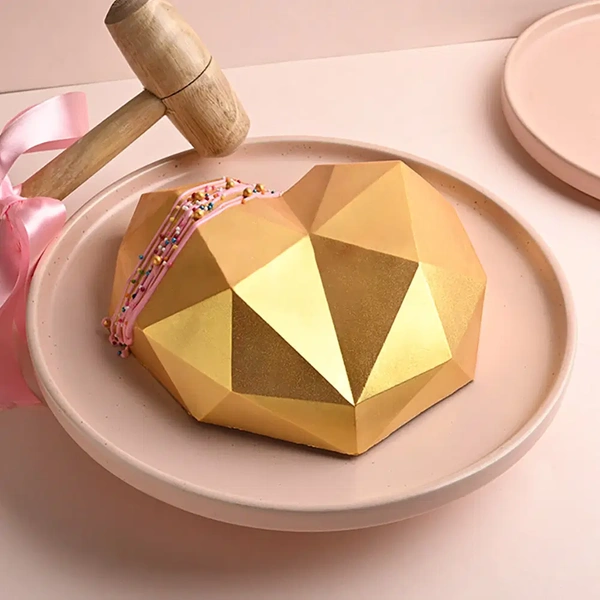 Golden Heart Pinata Chocolate Cake - 450 Gm
