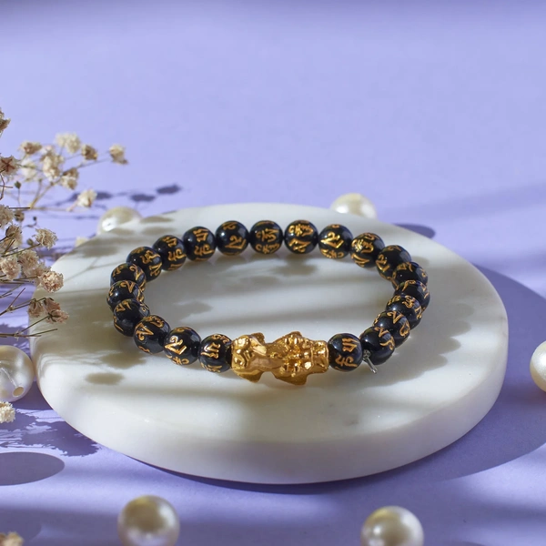 Elegant Onyx Beaded Bracelet