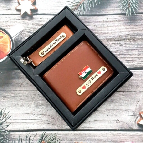 Personalized Men’s 2-in-1 Combo Set: Wallet & Keychain
