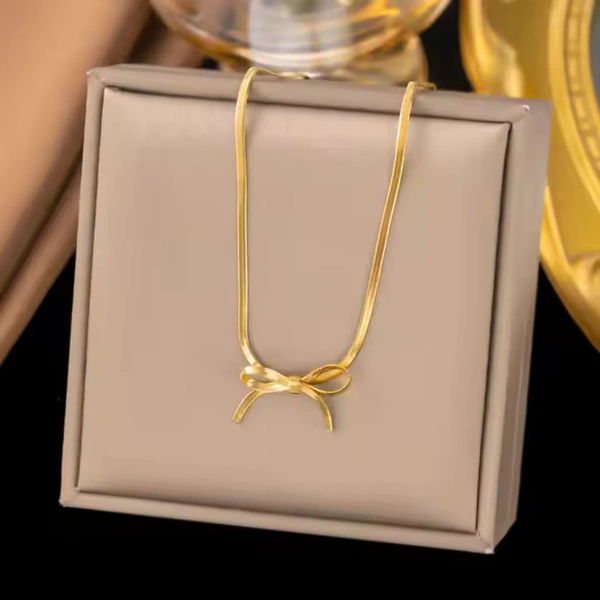Sweetheart Ribbon Necklace