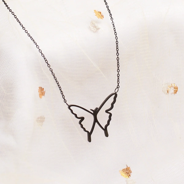 Mariposa Black Chain