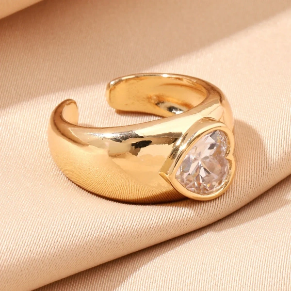 Diamond Heart Gold Ring