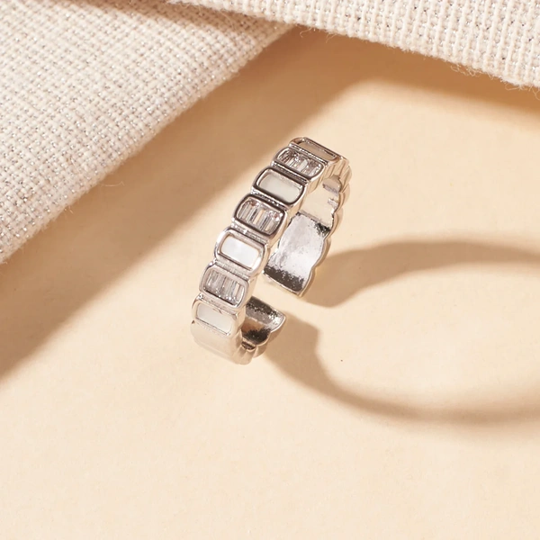 Odoti Tennis Crystal Silver Ring