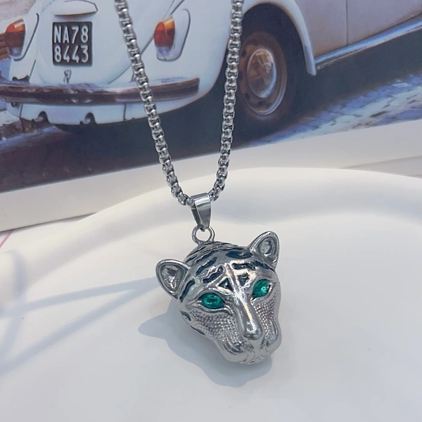 Jungle King Silver Pendant