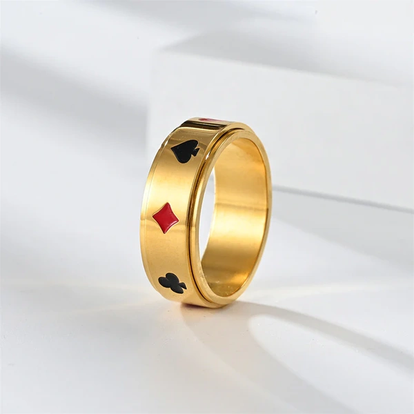 Card Shark Signet Golden Ring