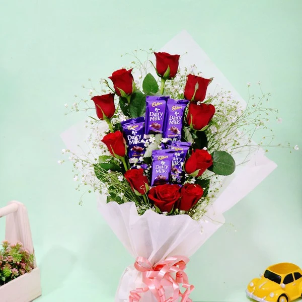 Roses & Chocolates Bouquet