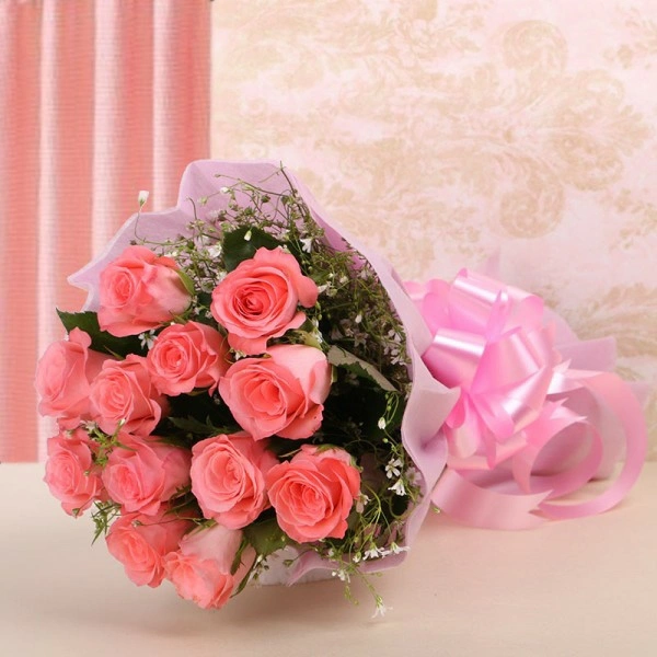 12 Pink Roses Bouquet