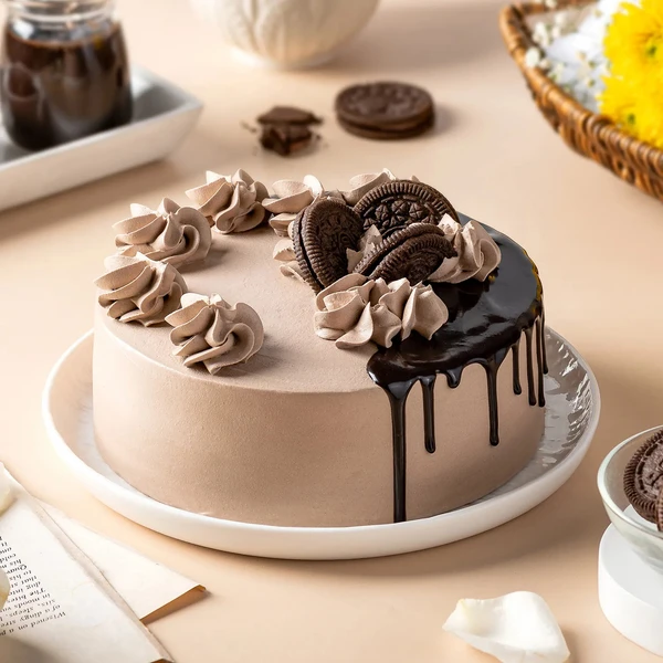 Chocolate Caramel Fudge Cake - 2 KG