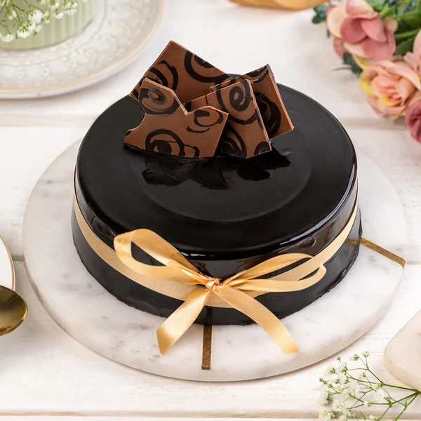 Decorated Chocolate Truffle Cake - 1 KG