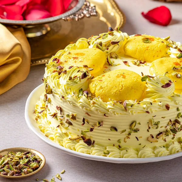 Butterscotch Cake With Rasmalai - 2 KG