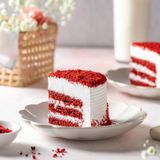 Red Velvet Fresh Flowers Cream Cake - 1 KG