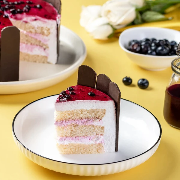 Blueberry Designer Cake - 1 KG