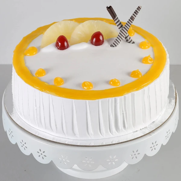 Delicious Pineapple Cake - 500 Gram