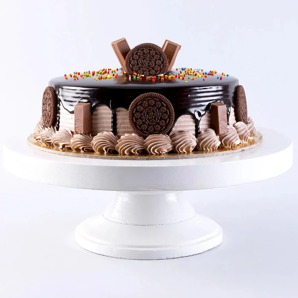 Choco Oreo Bunny Cake - 2 KG