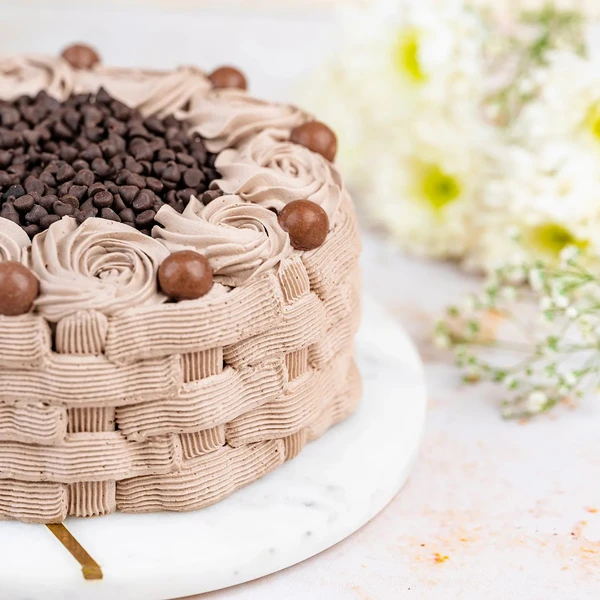 Basketweave Design Chocolate Cake - 500 Gram