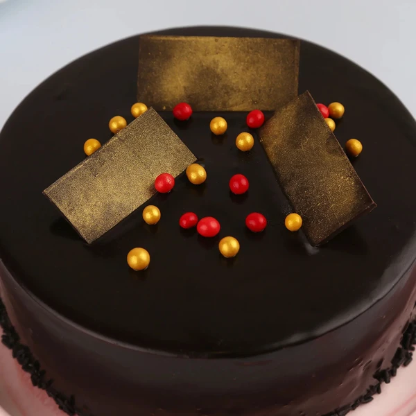 Yummy Truffle Cream Cake - 500 Gram