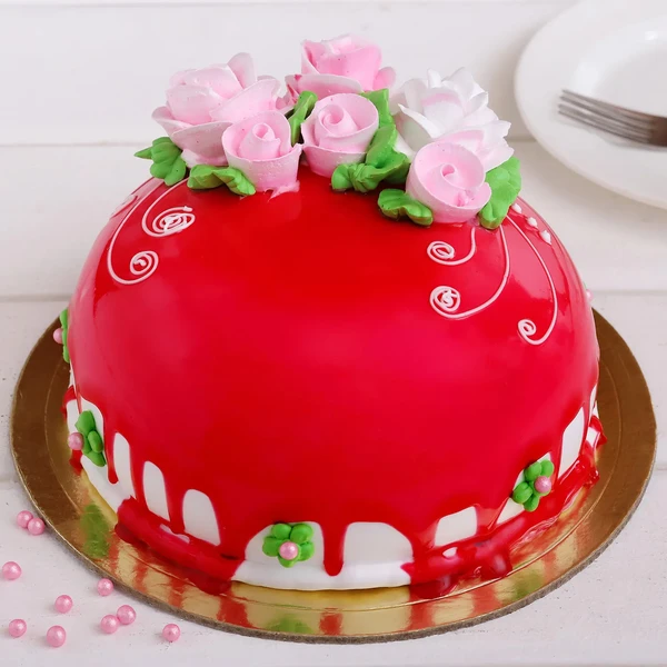 Roses On Top Chocolicious Cake - 500 Gram