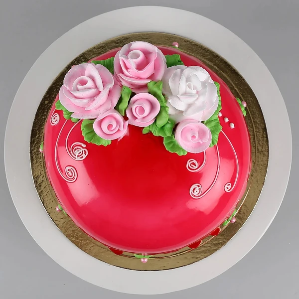 Roses On Top Chocolicious Cake - 2 KG